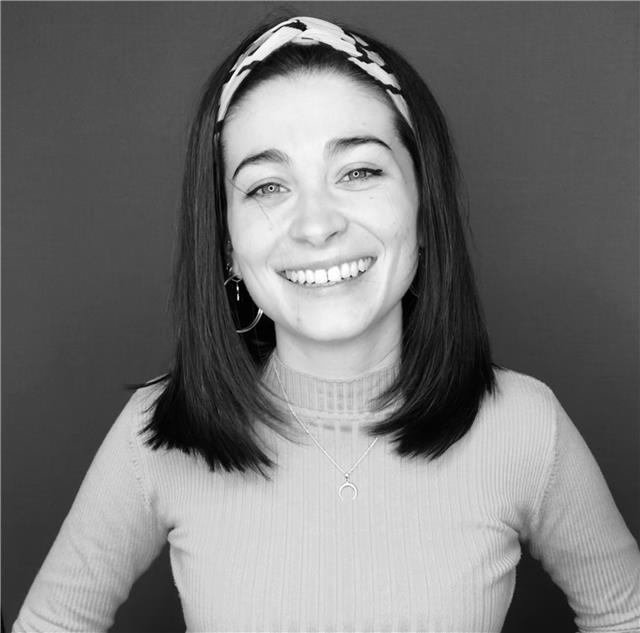 Graduada en traducción e interpretación da clases particulares de inglés en moncada y alrededores