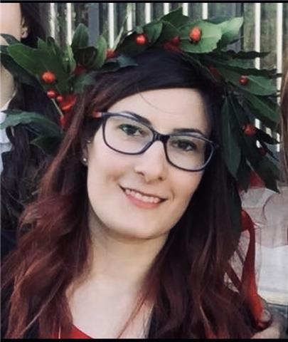 Dottoressa in Mediazione linguistica e italiano L2 offre lezioni di lingua inglese , francese , spagnola , italiano , storia e geografia