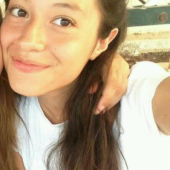 Clases particulares de lengua castellana, catalana e inglesa y matemáticas. también ayudo con los deberes y preparación de exámenes