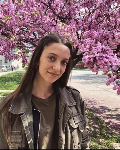 Studentessa al terzo anno di Ingegneria presso il Politecnico di Torino