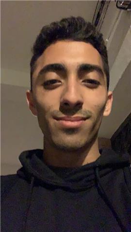 Soy estudiante en el doble grado de ade + finanzas y contabilidad. me encantan los idiomas, sé hablar 4 y podría impartir clases de inglés y francés. me encantan las matemáticas y he aprendido a transmitirlas muy bien