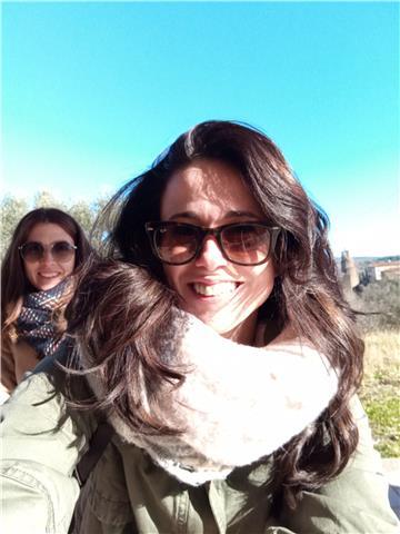 Tutor scolastica laureata, con esperienza cerca impiego