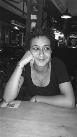 Profesora de frances ofrece classes particulares en gramática y comunicación para adultos, niños, estudiantes