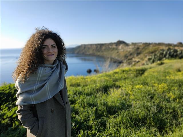 Laureata in lingue per la comunicazione nelle aziende e imprese internazionali offre lezioni/ripetizioni di inglese a studenti di scuole elementari, medie e superiori