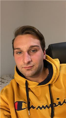 Studente di ingegneria offre ripetizioni di matematica e fisica per studenti di elementari, medie e superiori