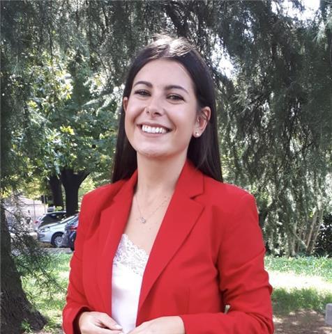 Insegnante di inglese con esperienza offre lezioni di inglese online a chi desidera approcciarsi a questa lingua per la prima volta, a chi vuole perfezionarla per studio o lavoro o chi semplicemente ha voglia di mettersi in gioco