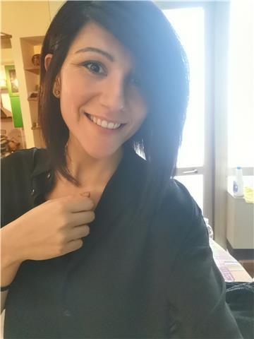 Sono una neolaureata in giurisprudenza, offro lezioni private di diritto.
Vorrei diventare insegnante, sono entrata ora nel mondo del lavoro e sono entusiasta, sperando sempre di soddisfare chi ho di fronte.
Le lezioni si svolgeranno in modalità telematic