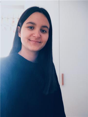 Doy clases a niños y niñas de primaria y la eso