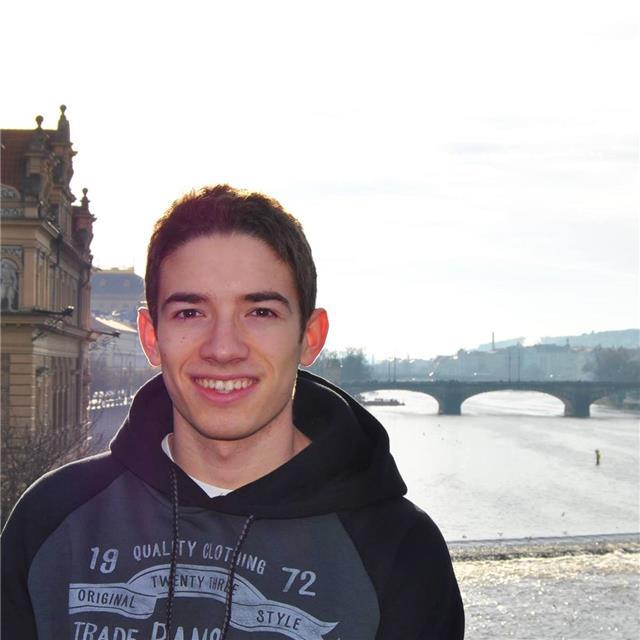 Faig classes particulars de matemàtiques, física, química i biologia fins a quart d'eso