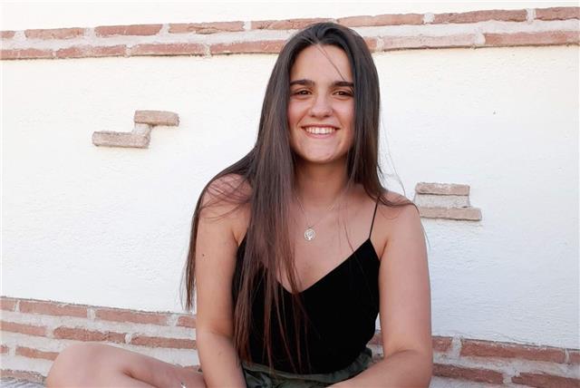 Estudiante doble grado de enfermería y podología se ofrece para impartir clases de cualquier cosa relacionado con las ciencias