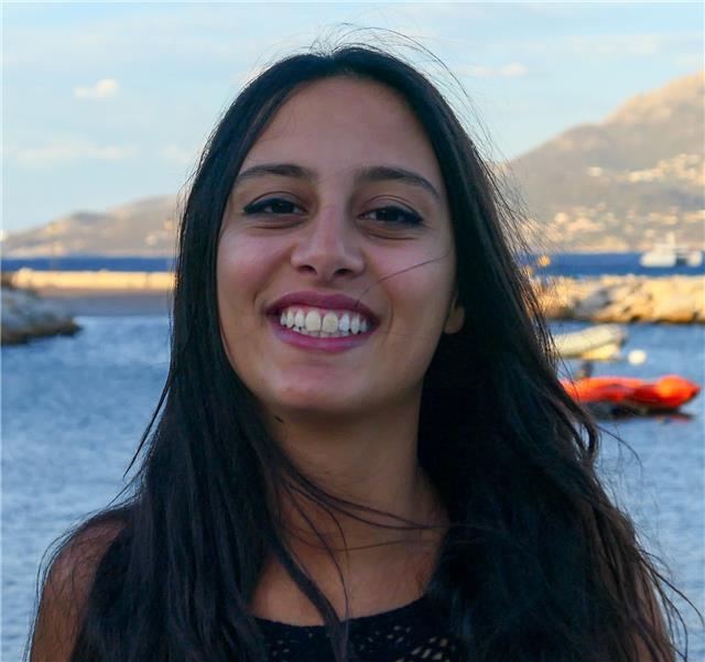 Laureanda impartisce ripetizioni di Matematica, Biologia, Chimica