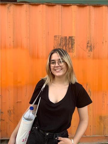 Podría dar clases de inglés, matemáticas, química o Biología