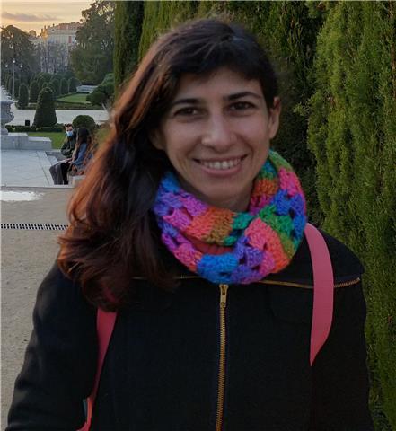 Soy profesora de química de la secundaria y ayudante de cátedra en física en la universidad