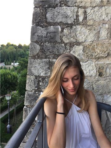 Studentessa universitaria di lingue e culture moderne