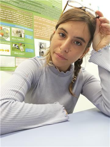 Studentessa magistrale di Coastal and Marine biology and Ecology ripartisce lezioni di Chimica Inorganica,Organica, Analitica Ambientale