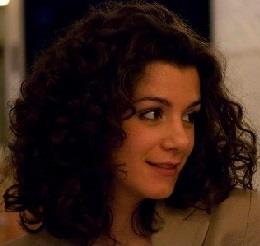 Bilingue italiano-francese offre lezioni di matematica, geometria e lingue.
disponibilità anche per aiuto allo studio di materie umanistiche