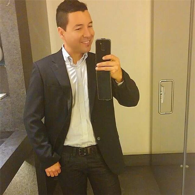 Profesor titulado en brasil leciona portugues a partir de