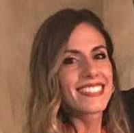 Insegnante di biologia, inglese, italiano plurilaureata