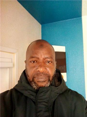 Hablo frances fluido y puedo dar clase a cualquier tipo de alumno