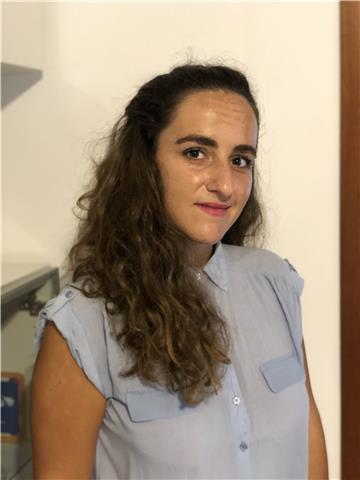 Soy griega nativa y doy clases de griego presencial o online