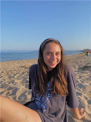 Profesora particular de biología, ofrezco clases a niños des de primaria hasta bachillerato