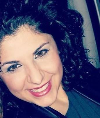 Sono una giovane laureata in giurisprudenza, ho conseguito anche un master di I livello in   Security ed intelligence. Analisi e gestione . Da anni seguo sia ragazzi iscritti in Giurisprudenza, che desiderano proseguire ne l loro percorso, sia ragazzi che