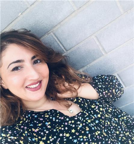 Ciao! Sono laureata in Scienze Politiche e relazioni internazionali , offro la mia competenza per insegnarti la lingua italiana