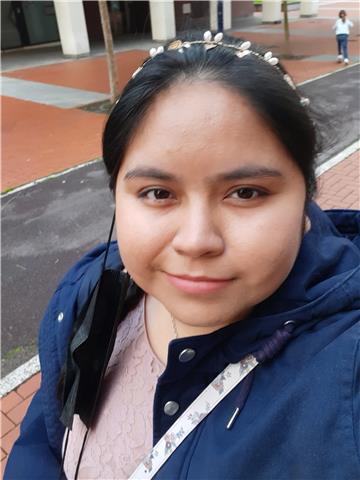 Hola, soy estudiante de Quimica en la universidad del Pais Vasco