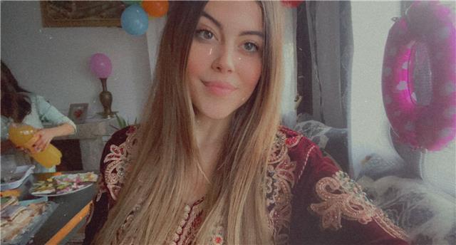 Ofezco clases de castellano a gente que no sepa el idioma y quiera empezar a saberlo y niños de infantil y primaria en girona ciudad y alrededor