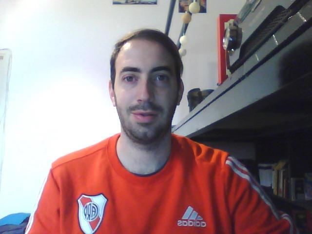 Graduado en veterinaria da clases online de química, también de biología, física, inmunologia y fisiología. muchos años de experiencia