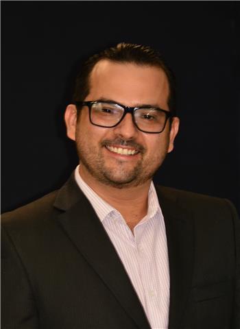 Lic. en Comercio Internacional con MBA en RRHH