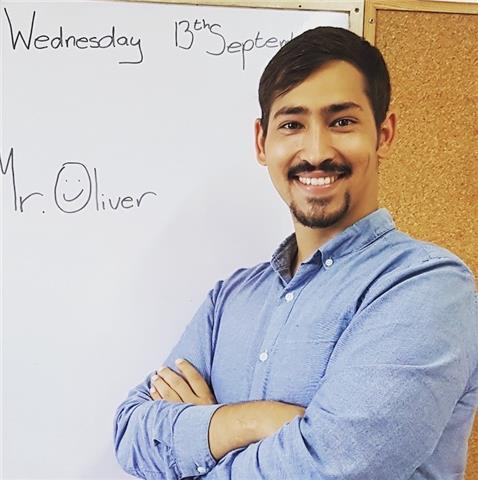 Oliver Deniz Macdonald