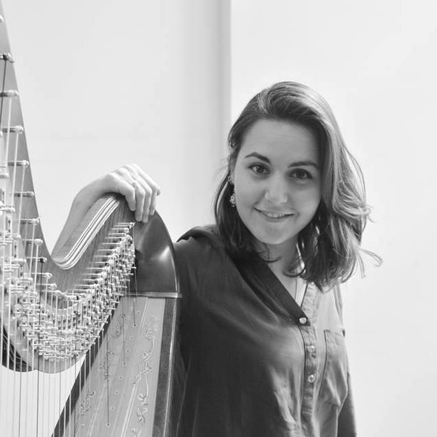 Clases de arpa y lenguaje musical presencial y online