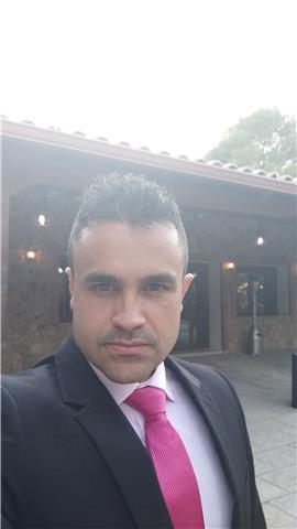 Profesor de ciencias (matemáticas, física y química)