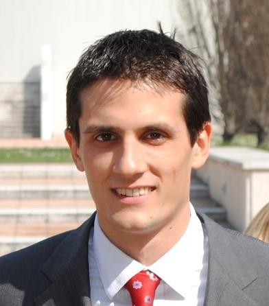 Ingegnere elettronico impartisce lezioni di matematica