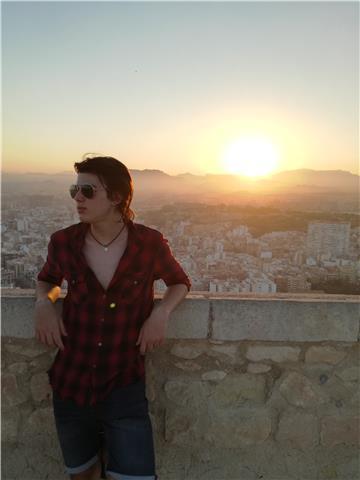 Ofrezco clases de guitarra eléctrica (rock, indie, pop, blues...)