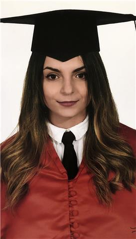 Estudiante de último curso de Derecho encantada de ayudar a los menores a formarse un futuro desde pequeños