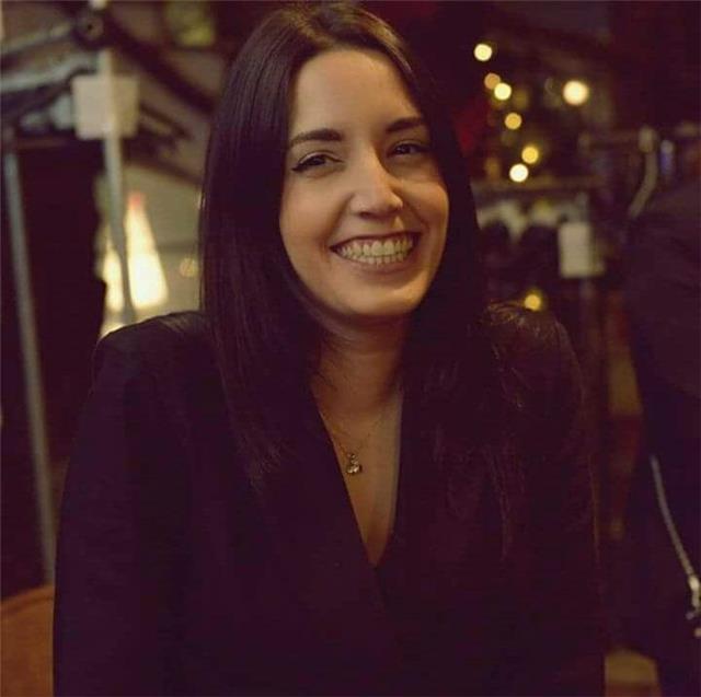 Laureata impartisce lezioni private