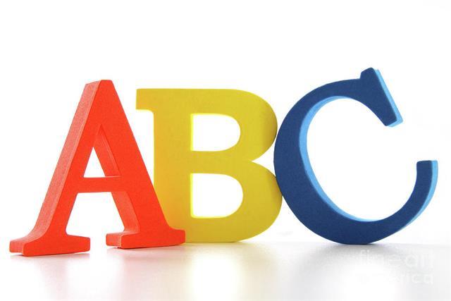 Arabic and English teacher mothertongue is arabo Able to teache basic English