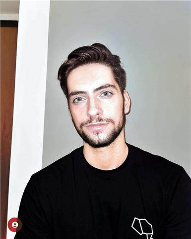 Hai bisogno di un docente per le materie scientifiche per tuo figlio? sono luigi ho frequentato il liceo scientifico e sono laureando in infermieristica a firenze. offro lezioni a somma vesuviana o in video chiamata