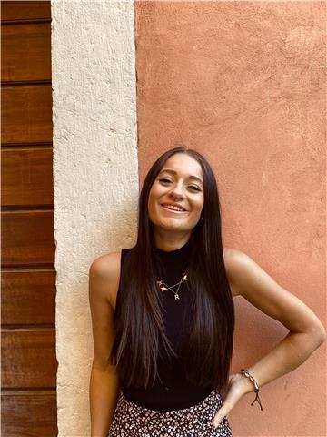 Laureanda in scienze dell’educazione e della formazione. metodo di studio efficace e veloce! non esitate a contattarmi!