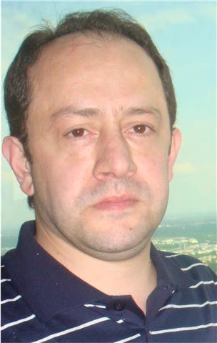 Professeur de MATHS-PHYSIQUE (+16 années d'exp.) donne cours en 3ème-6ème années d'enseignement secondaire, tous niveaux, à Bruxelles et en périphérie