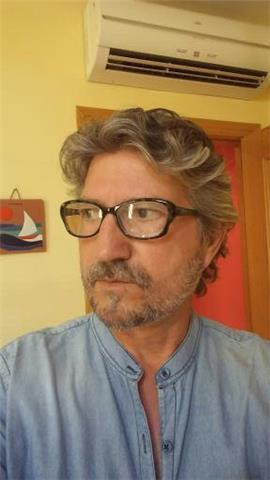 Profesor de Lengua y Latín con amplia experiencia imparte clases online
