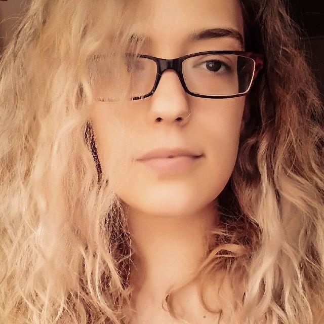 Native spanish teacher with +7 years of experience and dele expertise teaches spanish to foreign speakers