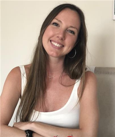 Periodista y estudiante de filología inglesa se ofrece para dar clases de repaso a niños de primaria