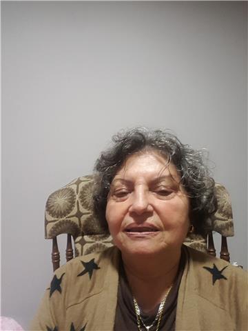 Doy clases de inglés a todos los niveles, soy profesora graduada con experiencia. puede contactarme al