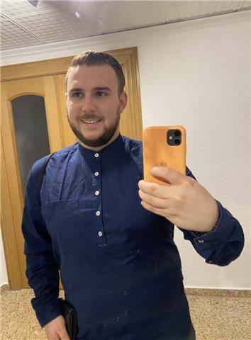 Profesor de musica especializado, con conservatorio terminado