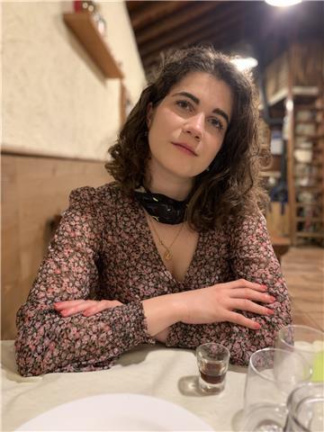 Professionista offre lezioni base e avanzate di photoshop