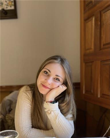 Me defino como una persona paciente, motivadora y con ganas de aprender.
voy a dar clases a niños y niñas de cualquier edad, preferiblemente primaria
