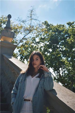 Doy clases en verano de ingles, historia, economía y matemáticas básicas